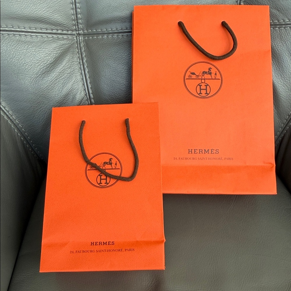 Hermes shopping gift orange bags 2 different sizes like new - Picture 6 of 10